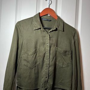 Zara Small Long sleeve cropped shirt